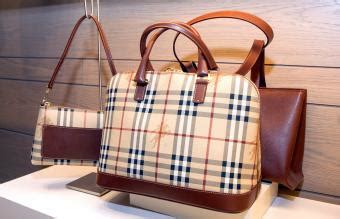 burberry tasche fake|how to authenticate burberry handbags.